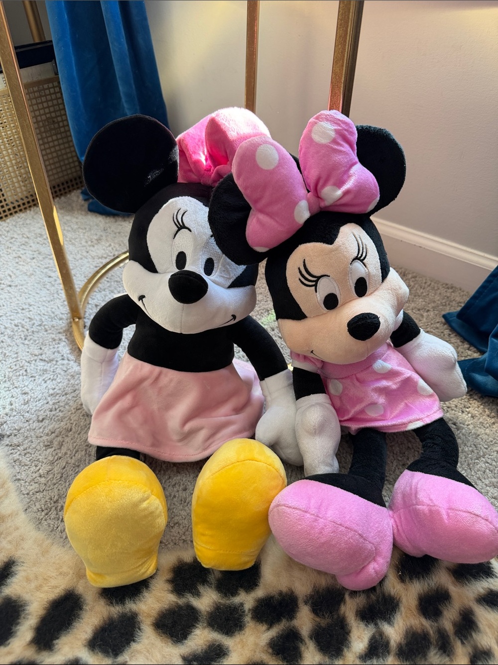 Disney Minnie Mouse Plush Duo